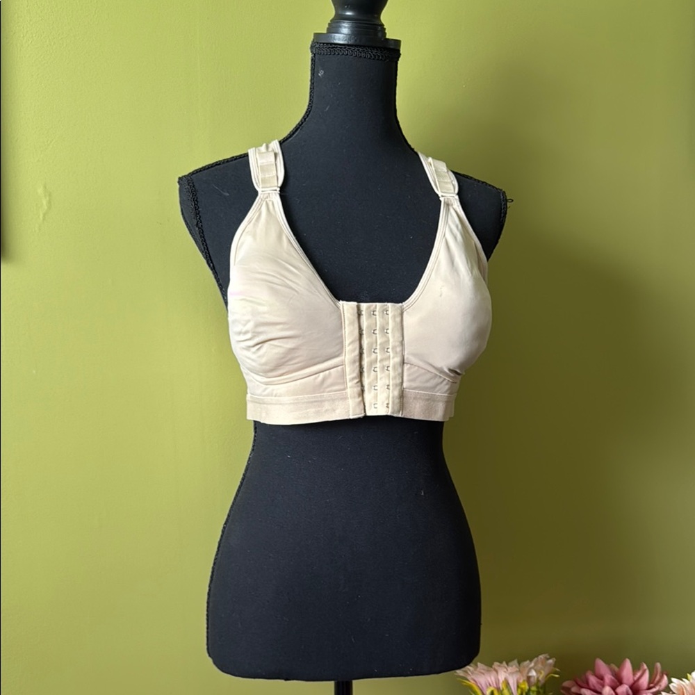 Cream V-Neck Bra with Front Closure and Wide Straps